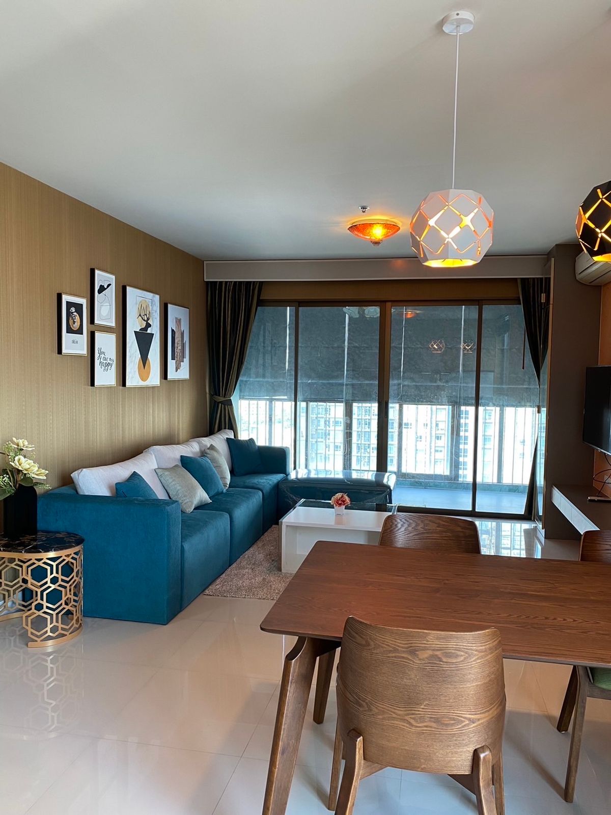 For RentCondoWongwianyai, Charoennakor : Rent 2 bedrooms Ideo Sathorn Taksin with BTS, Thonburi