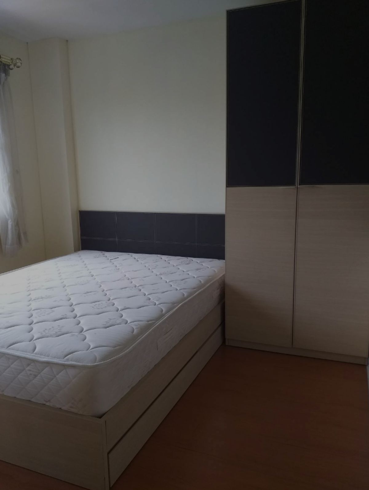 For RentCondoRamkhamhaeng, Hua Mak : Lumphini for rent, Bodindej Charamkhamhaeng, E. 5th floor, new air conditioner, can walk to the clay There is a seven under the building 7300 baht/