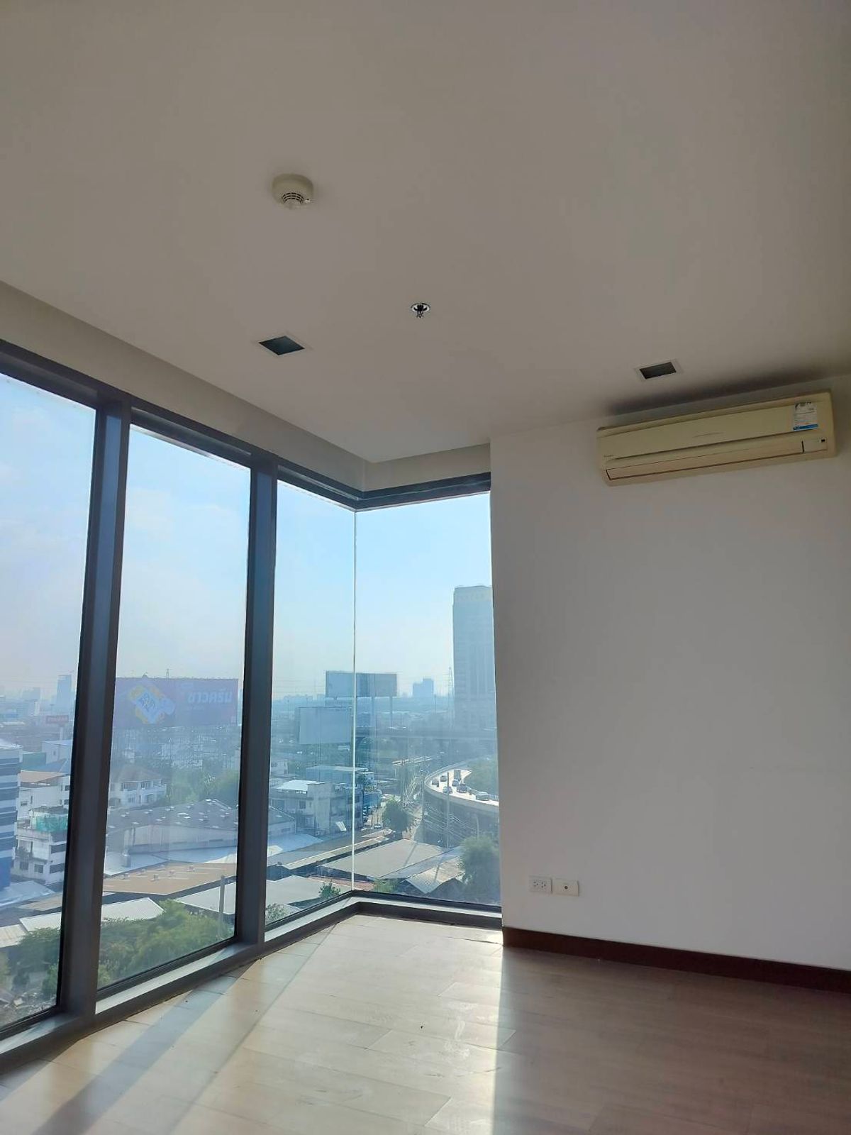 For SaleCondoKasetsart, Ratchayothin : Condo Sell Vantej Ratchawipha