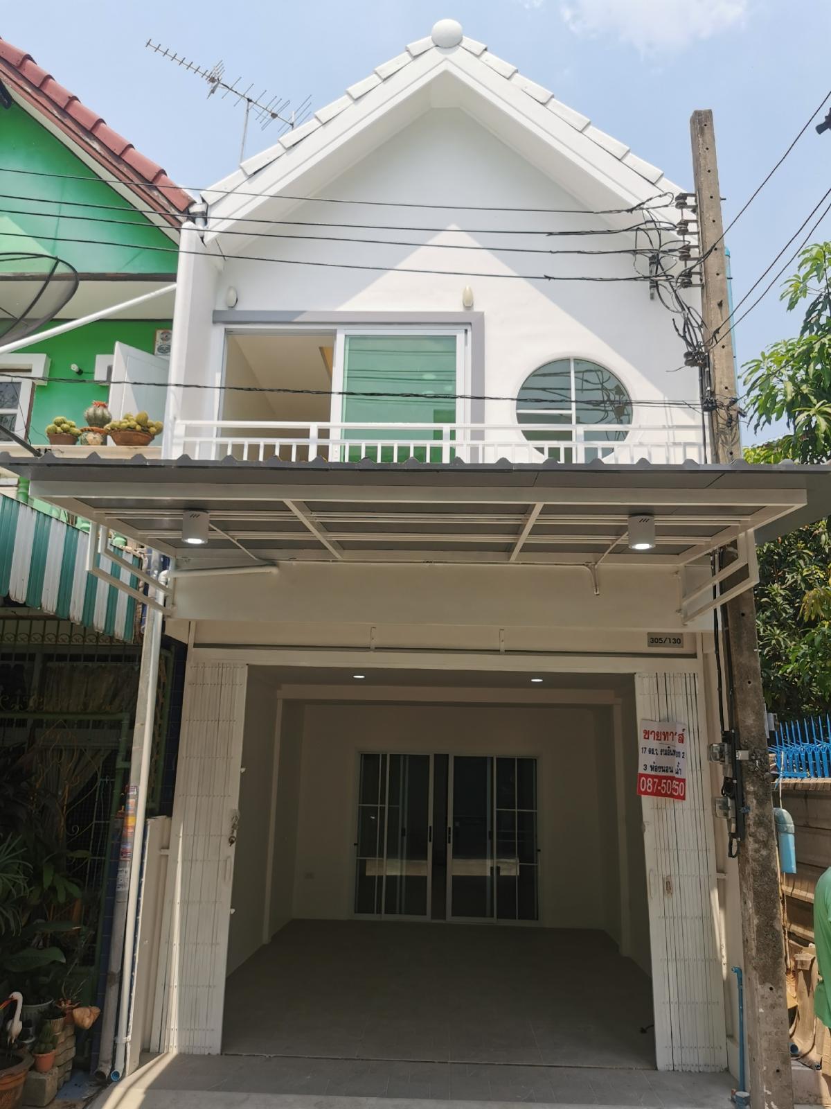 For SaleTownhomeMin Buri, Romklao : Near BTS Pink 300 m. Preecha 11 Soi Ram Inthra 123