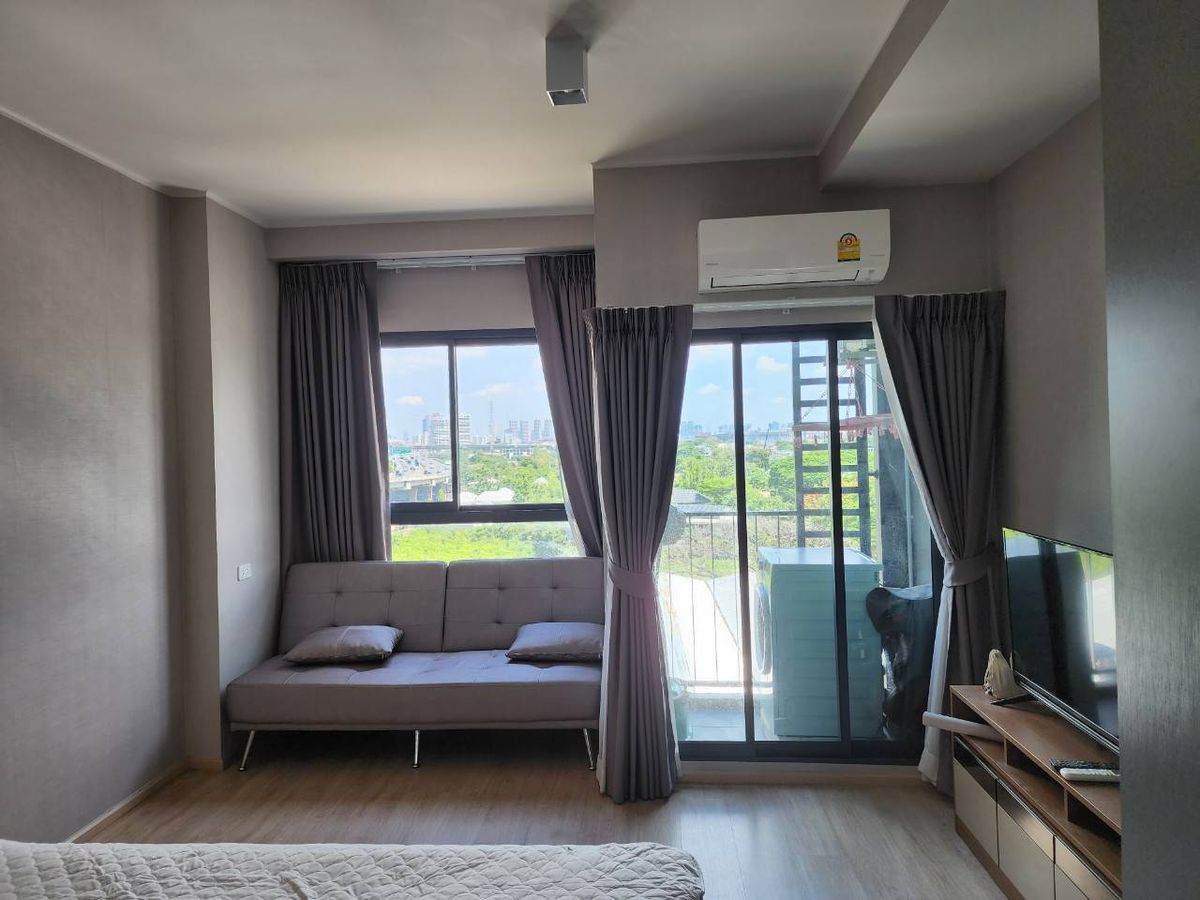 For RentCondoRama9, Petchburi, RCA : Early room, May 2025 IDEO NEW RAMA 9 studio, 27 SQM. Floor 8, near Airport Link, Ramkhamhaeng. Interested in contacting Khun Nu 0636599447 Line ID: nukhunnasit (willing to accept Co-Agent).