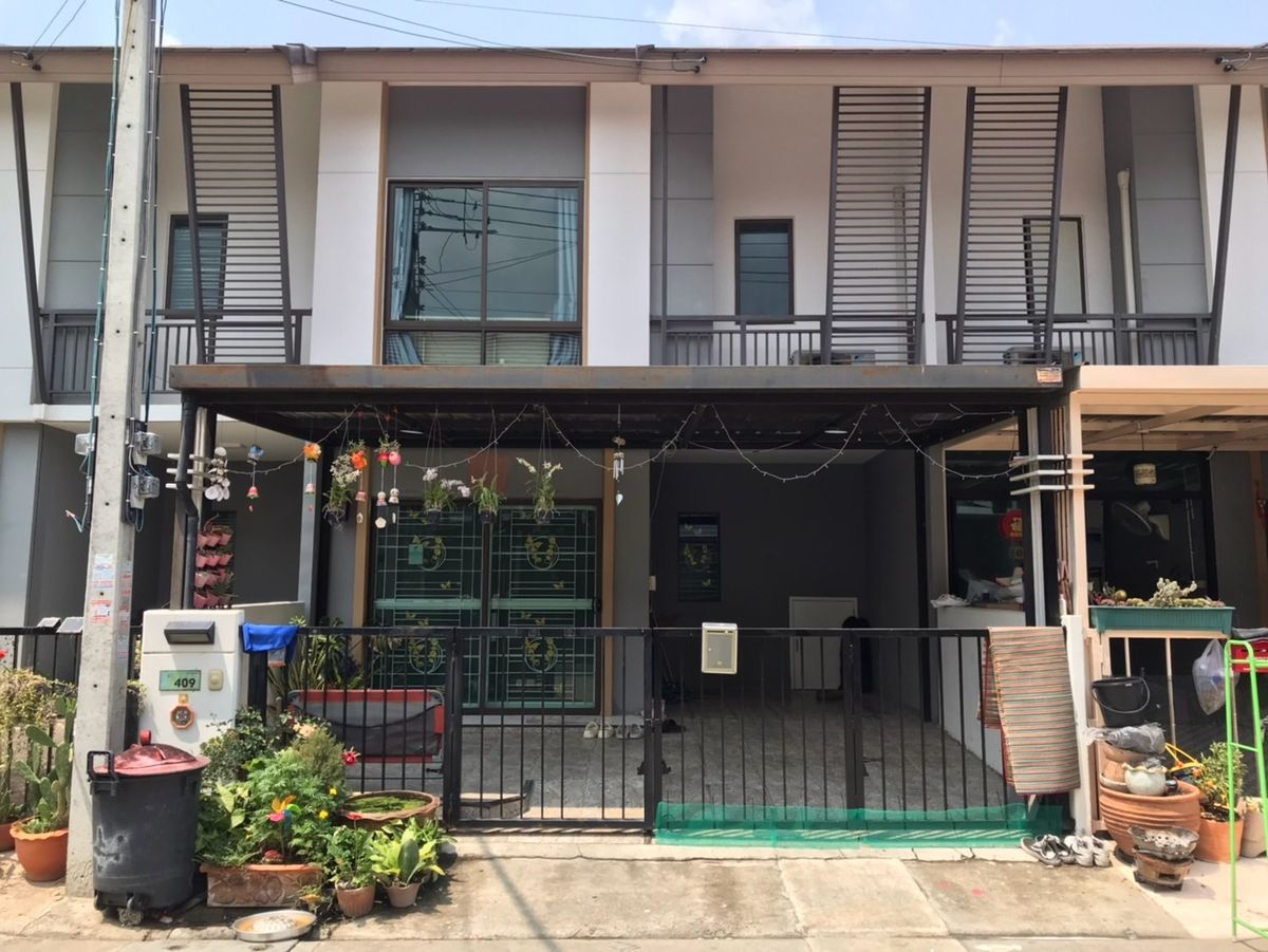 For SaleTownhomePathum Thani,Rangsit, Thammasat : Townhouse for sale, Pruksa Prime 115 | Rangsit-Khlong 3