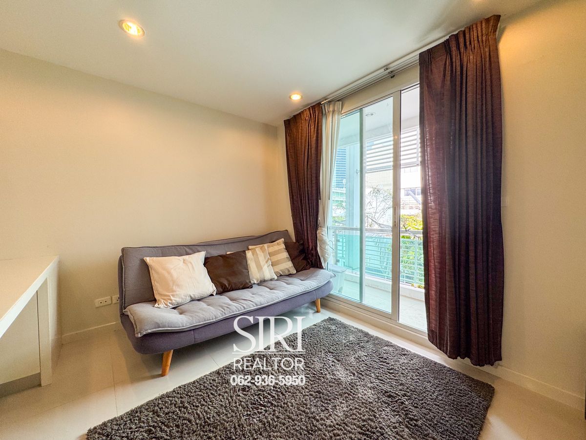 For SaleCondoSilom, Saladaeng, Bangrak : 🔥Hot Sale 1-bedroom condo📍The Surawong, Located on Surawong Road, short walk to MRT & BTS, easy to access Sathorn/ Silom/ Chula.