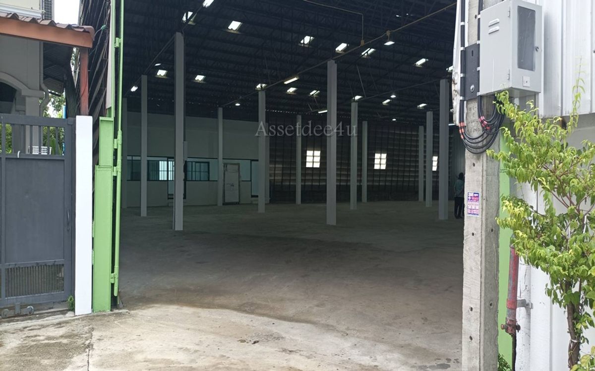 For RentWarehouseBangna, Bearing, Lasalle : Bearing Warehouse, Sukhumvit 107 Rent a warehouse with an office area of ​​1,000 sq.m., Bangna zone, near BTS Bearing