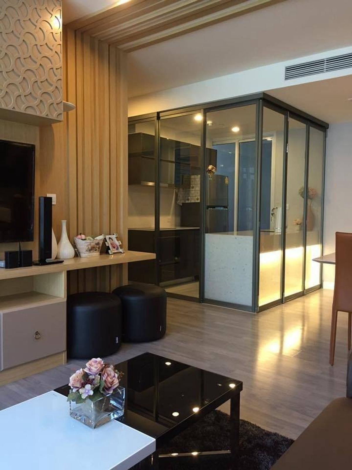 For SaleCondoSathorn, Narathiwat : Condo for sale, The Room Sathorn  only 400 meters. BTS Surasak, near St. Louis Hospital. Assumption Convent School, Size 78 sq.m., 2 bedrooms, 2 bathrooms 11.9 million. Interested 097 - 465 5644 T.C Home