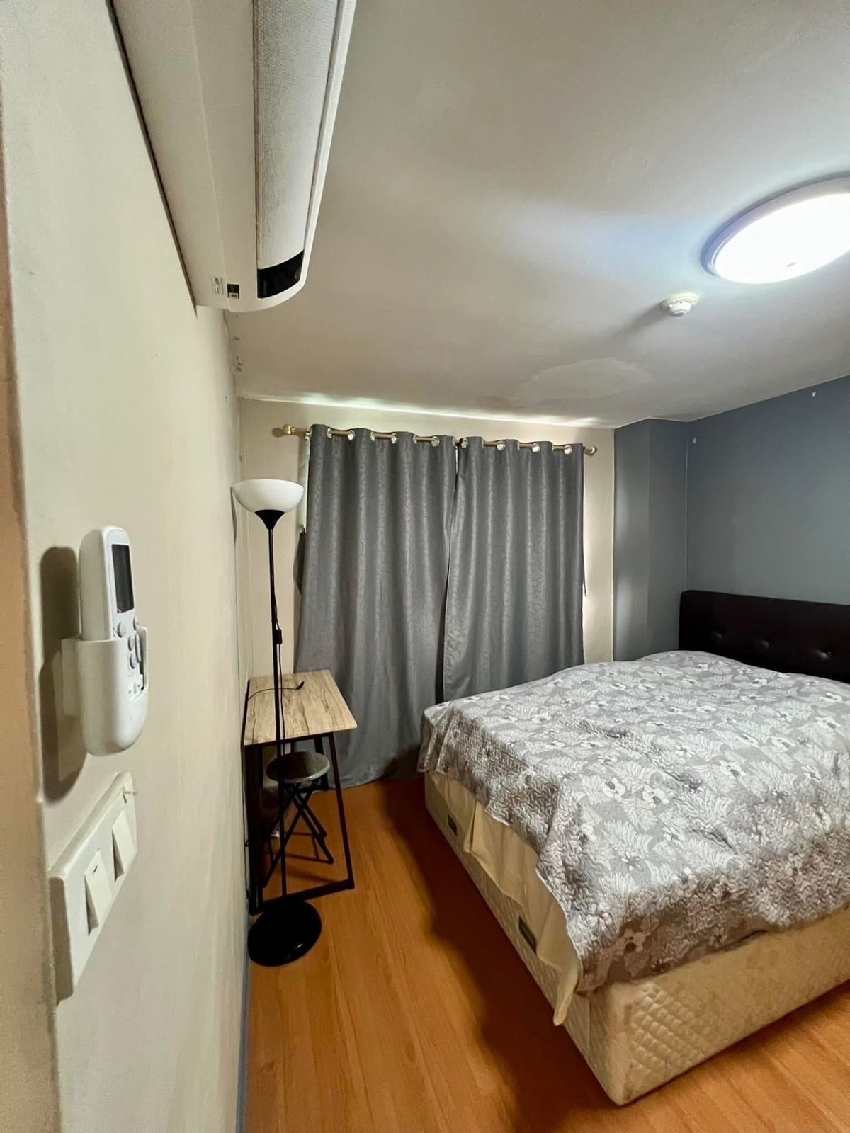 For RentCondoRamkhamhaeng, Hua Mak : Lumpini Town Bodindecha-Ramkhamhaeng Building/Building: D4 Floor: 8 Room Size: 36 sq.m. Price: 8,900 baht. Nearby places: Orange Line 
 
