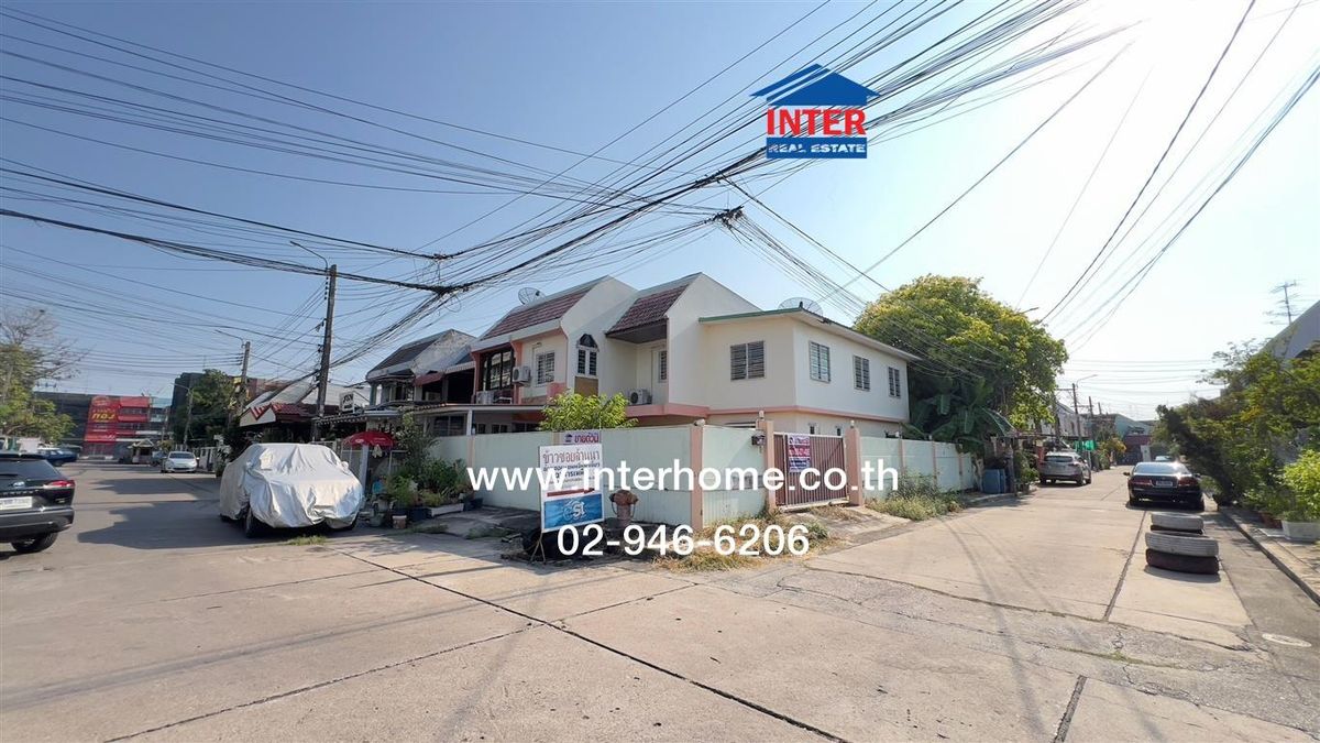 For SaleLadprao101, Happy Land, The Mall Bang Kapi : 2 storey house 53 sq.w., Happy Land Village Near Dae Mall, Bang Kapi and BTS Bang Kapi Station Soi Happy Land, Lat Phrao Road, Bang Kapi District, Bangkok
