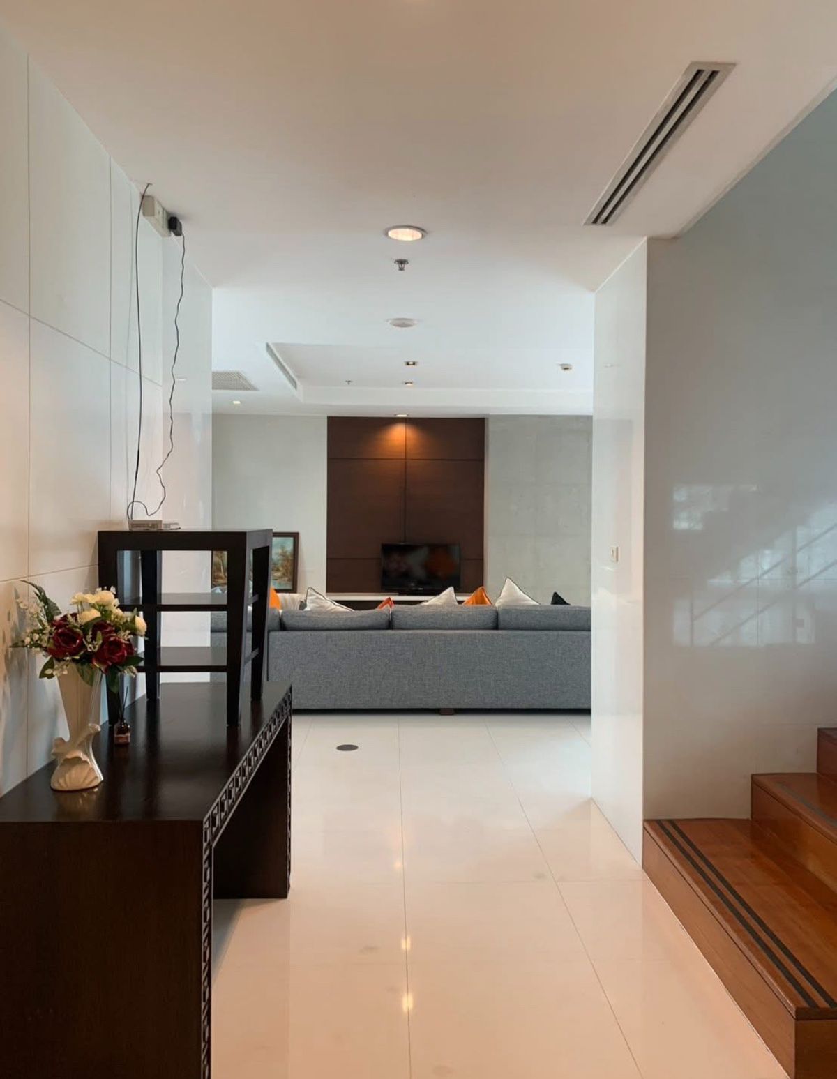 For RentCondoWitthayu, Chidlom, Langsuan, Ploenchit : Royal Residence Park