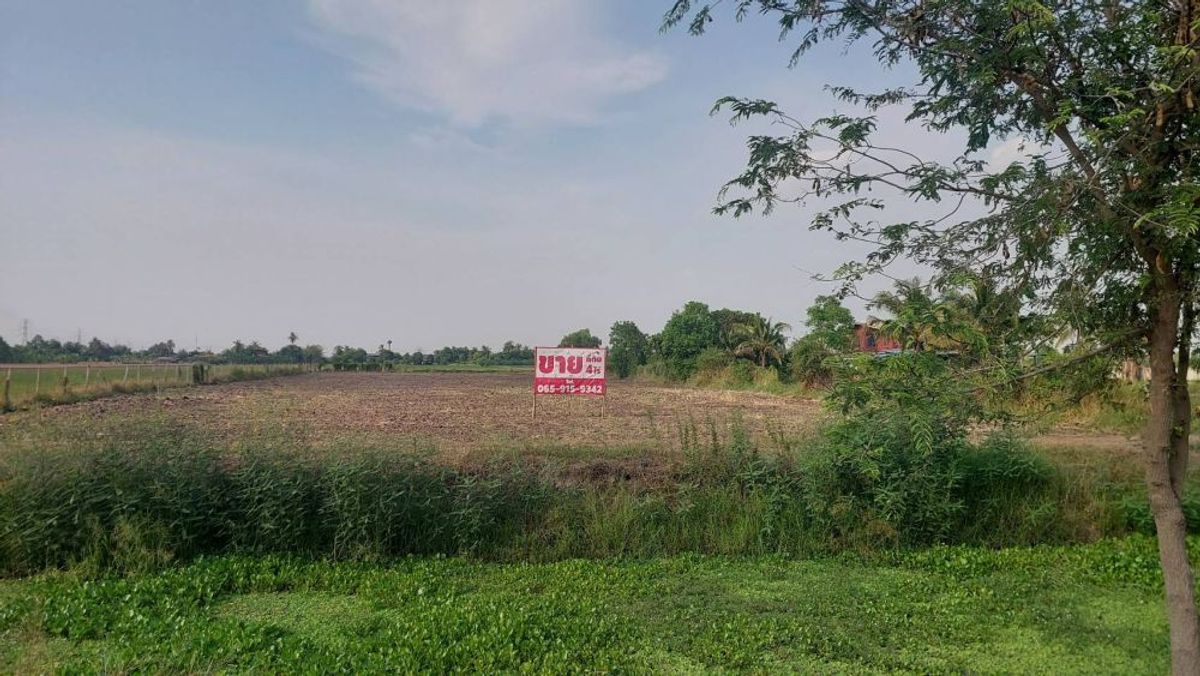ขายที่ดินปทุมธานี รังสิต ธรรมศาสตร์ : ขายที่ดินเปล่าถมแล้ว 4 ไร่ พร้อมโฉนด ที่ดินสวยบรรยากาศดี ถ.เลียบคลองตับผักชี ลาดหลุมแก้ว ปทุมธานี