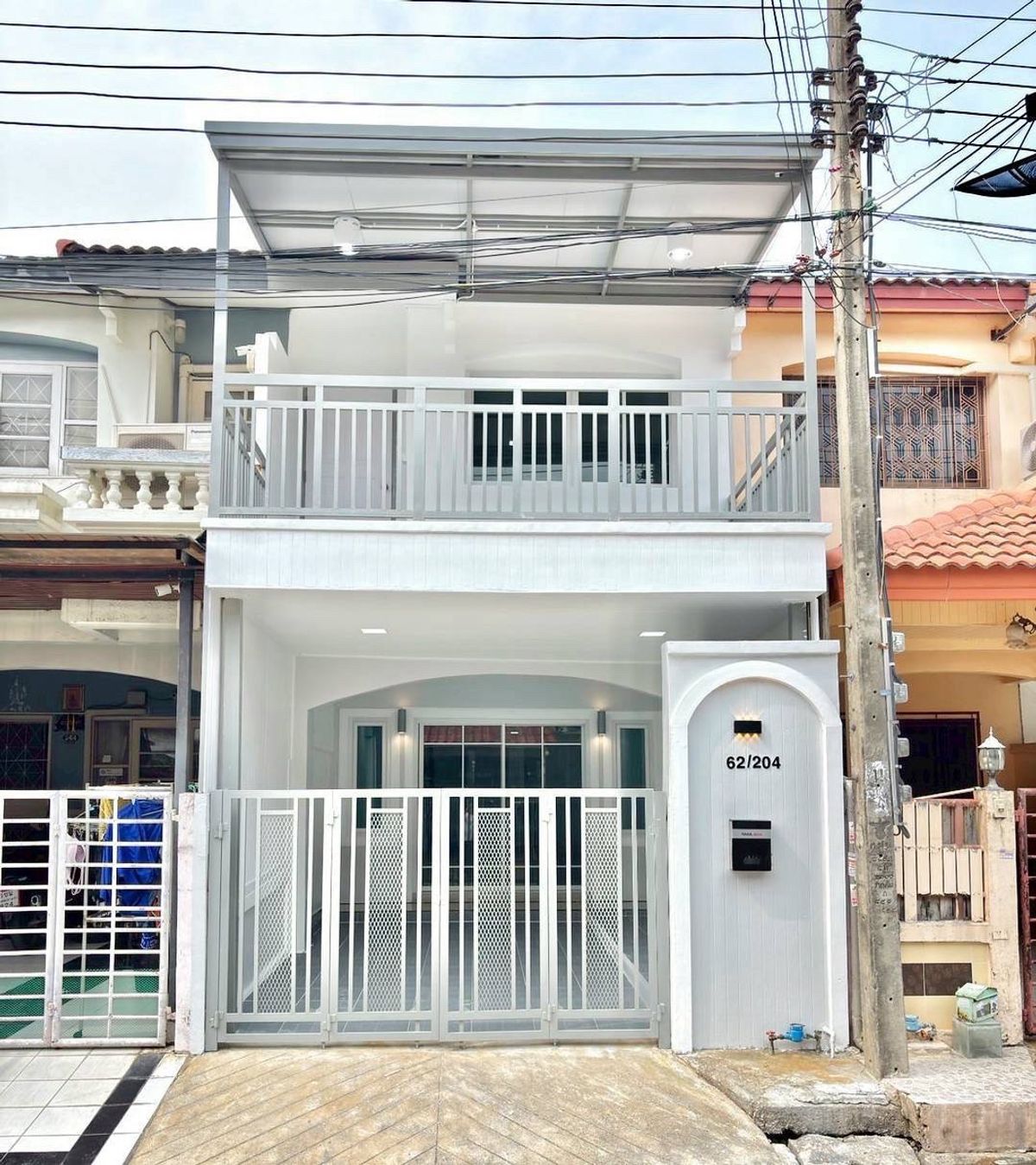 ขายทาวน์โฮมรัตนาธิเบศร์ สนามบินน้ำ พระนั่งเกล้า : Ⓜ️ขายทาวเฮาส์ 2 ชั้น มบ.เกร็ดแก้ว รัตนาธิเบศ 26 🚄 บางกระสอ ใกล้เซ็นทรัลนอร์ธวิลล์ (ขายพร้อมคนเช่า 13,500 /เดือน)