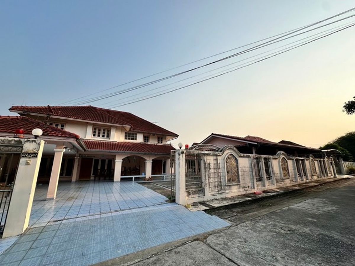 ให้เช่าบ้านนวมินทร์ รามอินทรา : HR2382ขาย/เช่าบ้านเดี่ยว พร้อมโกดัง เนื้อที่ 186 ตรว.ซอยรามอินทรา 60 ตรงข้ามแฟชั่นไอซ์แลนด์