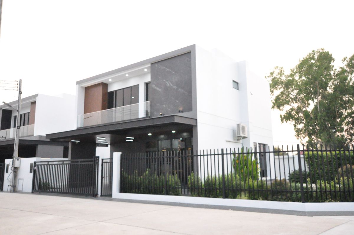 ขายที่ดินเชียงใหม่ : House and Land Package Wholesale 