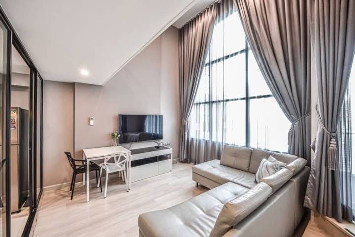 For RentCondoSathorn, Narathiwat : Rental Bridge, Prime Sathorn, on the 36th floor (Duplex Type)