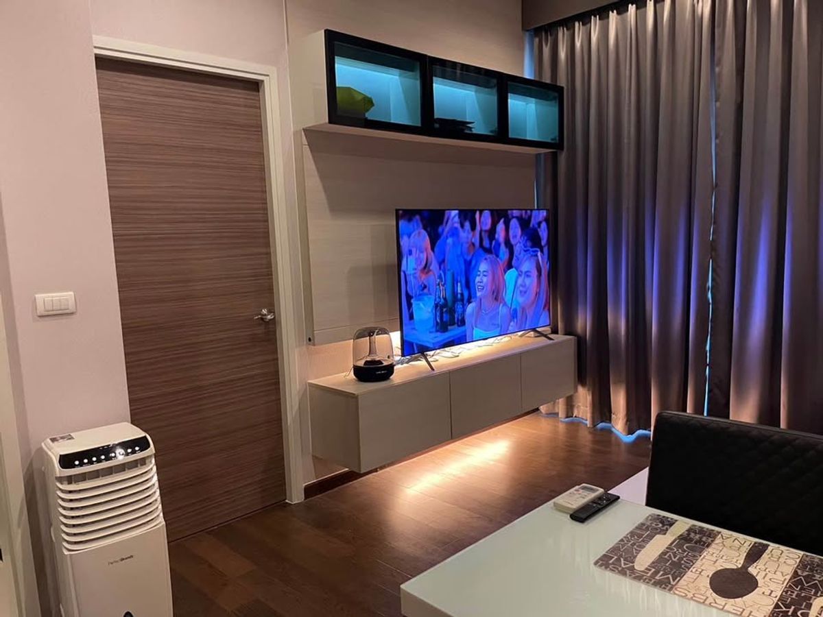 For SaleCondoRama9, Petchburi, RCA : Code: kj6052 (selling with tenants) sells Q asoke (Q Asoke) 📲 Inquire @kjcondo (with @in front too)