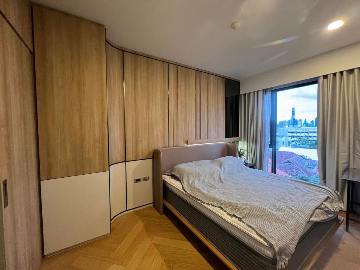 For SaleCondoAri,Anusaowaree : Savvi Phahol 2 condo for sale. Low Rise Condo is peaceful and private. Luxury Modern style room.