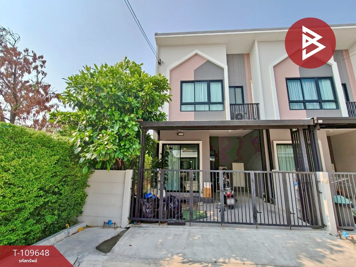 For SaleTownhomeLadkrabang, Suwannaphum Airport : Townhouse for sale The Tham Iconnic Onnut-Motorway Project, Bangkok