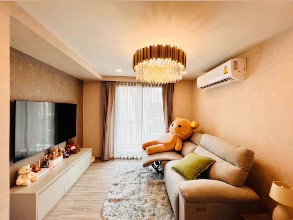 For SaleCondoRatchathewi,Phayathai : [L250331001] For Sale: Maestro 14, 2 Bedrooms, Size 65 sq.m. Don't Miss Out on This Special Price!!!