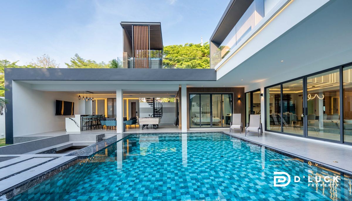 พัทยา บางแสน ชลบุรี สัตหีบ : ขายและเช่าบ้านพูลวิลล่าใกล้ทะเล จอมเทียน พร้อมอยู่ 7 ห้องนอน 