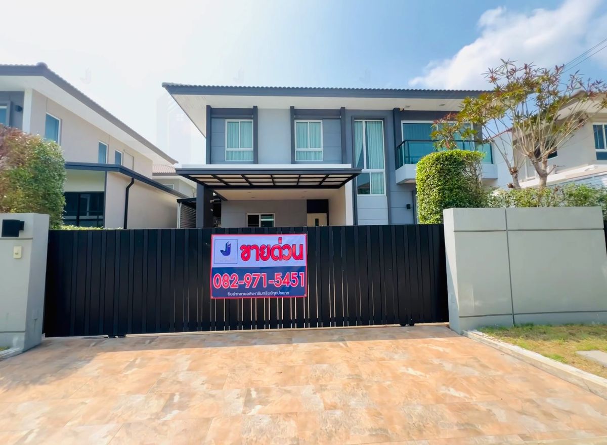 For SaleHouseRama5, Ratchapruek, Bangkruai : House for sale Casa Legend Rama 5 - Ratchaphruek on the potential location Next to the main road Nakhon In Near Srirat Expressway, very new condition, ready to move in