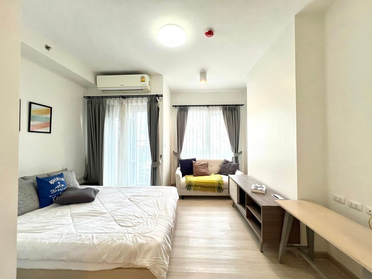 For RentCondoRatchadapisek, Huaikwang, Suttisan : TR0474 *** Rent *** Chapter One Eco Ratchada - Huai Khwang (Chaptor Eco Ratchada - Huai Khwang) Special only 12,000 baht / month *** The room is beautiful, full of furniture ***