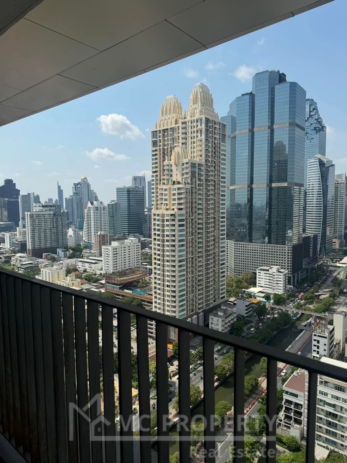 For SaleCondoSathorn, Narathiwat : Nara 9 for sell 1 bedroom 39sqm high floor only 5.3Mb please contact 0816878954
