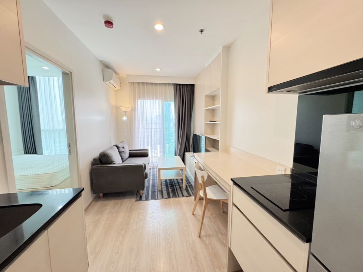 ให้เช่าคอนโดรัชดา ห้วยขวาง : RENT !! Noble Revolve Ratchada, MRT Thailand Cultural Centre, 1 Bed, Tower 1, Floor 12, 26sq.m., 15,000 Baht