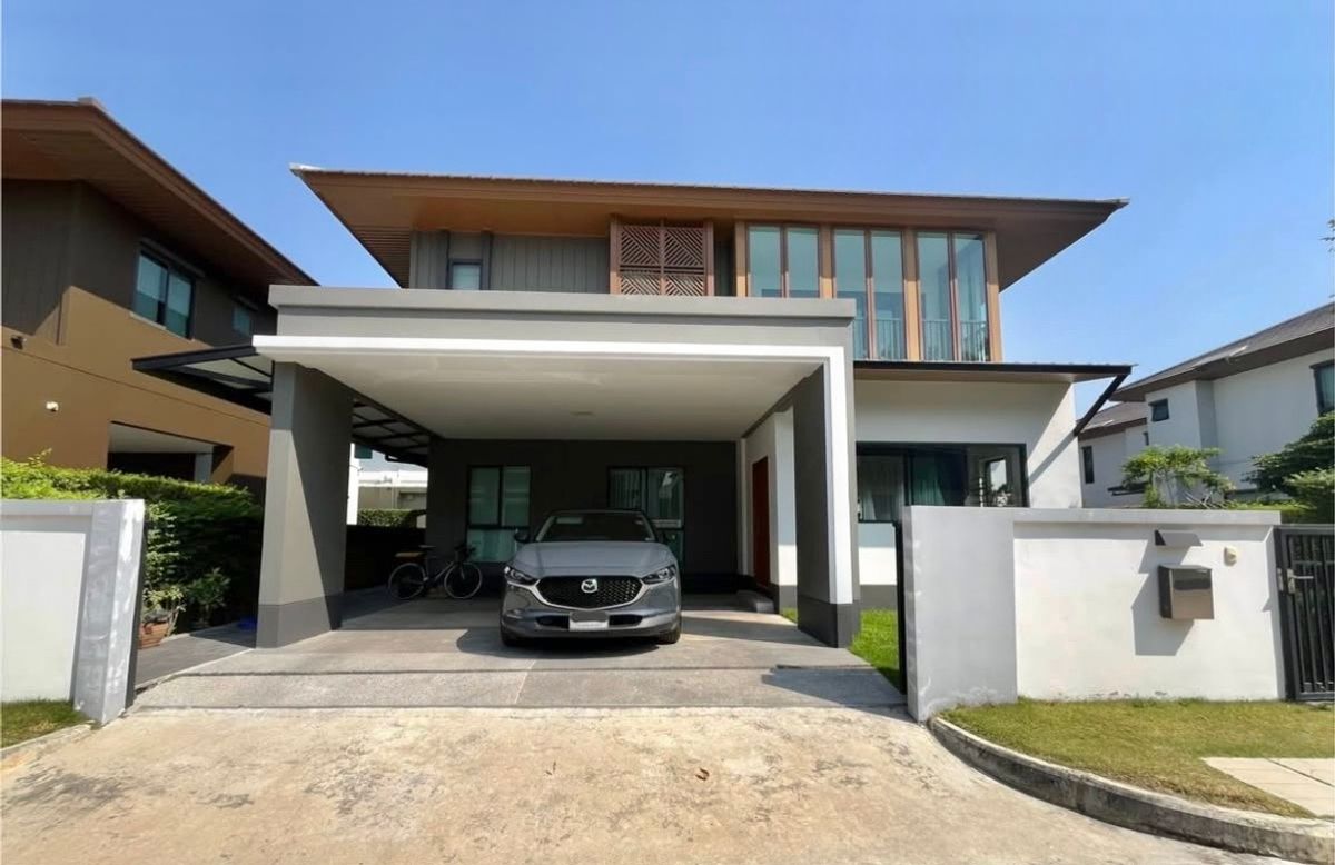 บ้านพัฒนาการ ศรีนครินทร์ : ขายบ้านเดี่ยว บุราสิริ พัฒนาการ 
ราคาขาย 19,500,000 บาท
ราคาเช่า 149,000 บาท/เดือน
