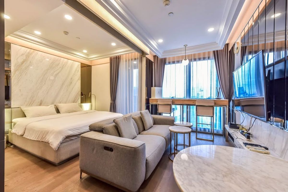 ให้เช่าคอนโดสยาม จุฬา สามย่าน : 🏙 ให้เช่าคอนโด Ashton Chula–Silom | ชั้นสูง วิวสวย ติด MRT สามย่าน