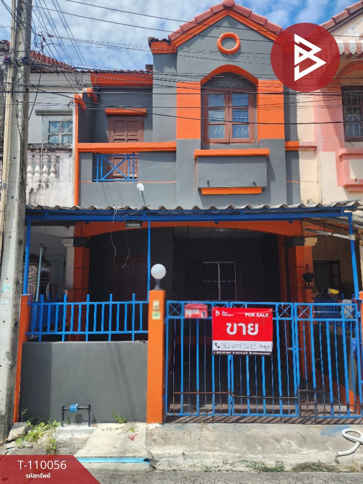 For SaleTownhomePattaya, Bangsaen, Chonburi : Townhouse for sale California Village California Grand de Ville, Khlong Tamru Chon Buri