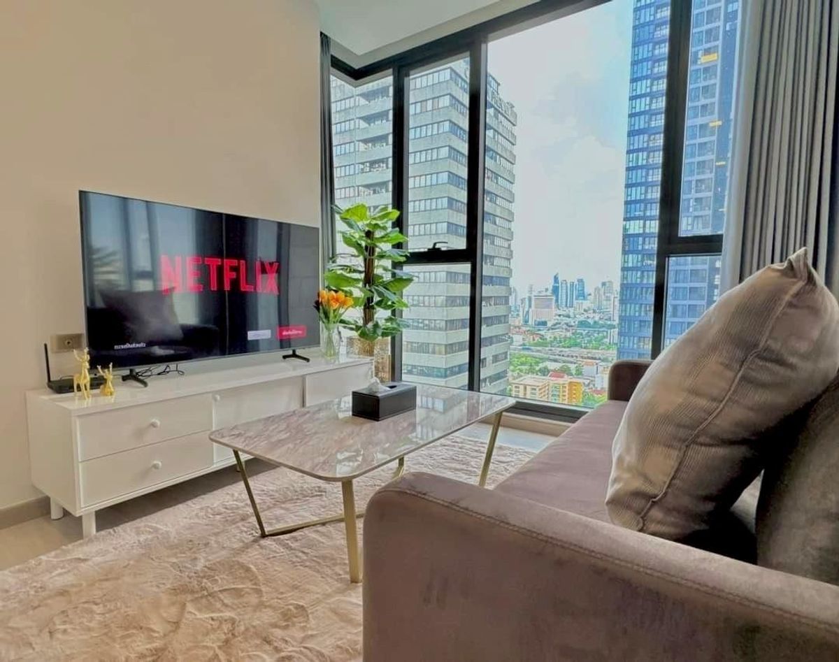 ให้เช่าคอนโดพระราม 9 เพชรบุรีตัดใหม่ RCA : 🏙️ One 9 Five อโศก-พระราม 9 | ห้องแต่งครบ พร้อมเข้าอยู่ 🛋️ ใกล้ MRT พระราม 9 🚆