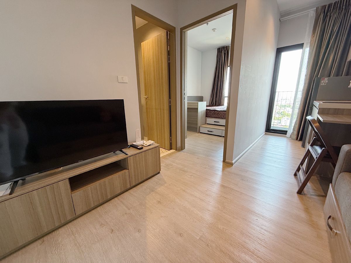 ให้เช่าคอนโดท่าพระ ตลาดพลู วุฒากาศ : ⭐️Altitude Unicorn Sathorn-Tha Phra⭐️
‼️Special PRICE 12,000‼️มีvideoในห้องจริง