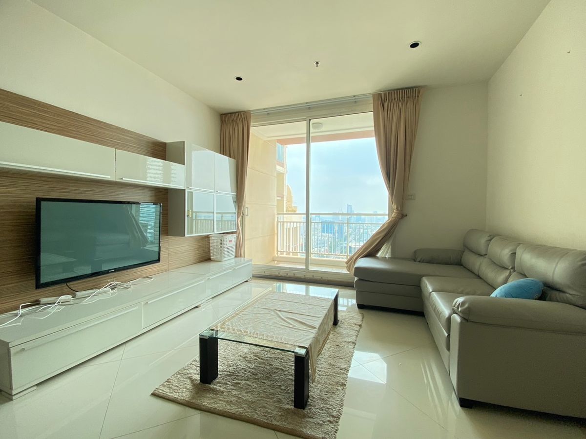 ให้เช่าคอนโดสาทร นราธิวาส : For Rent!! The Empire Place 1 Bed 65Sq.m. fl20++ @28,000Thb