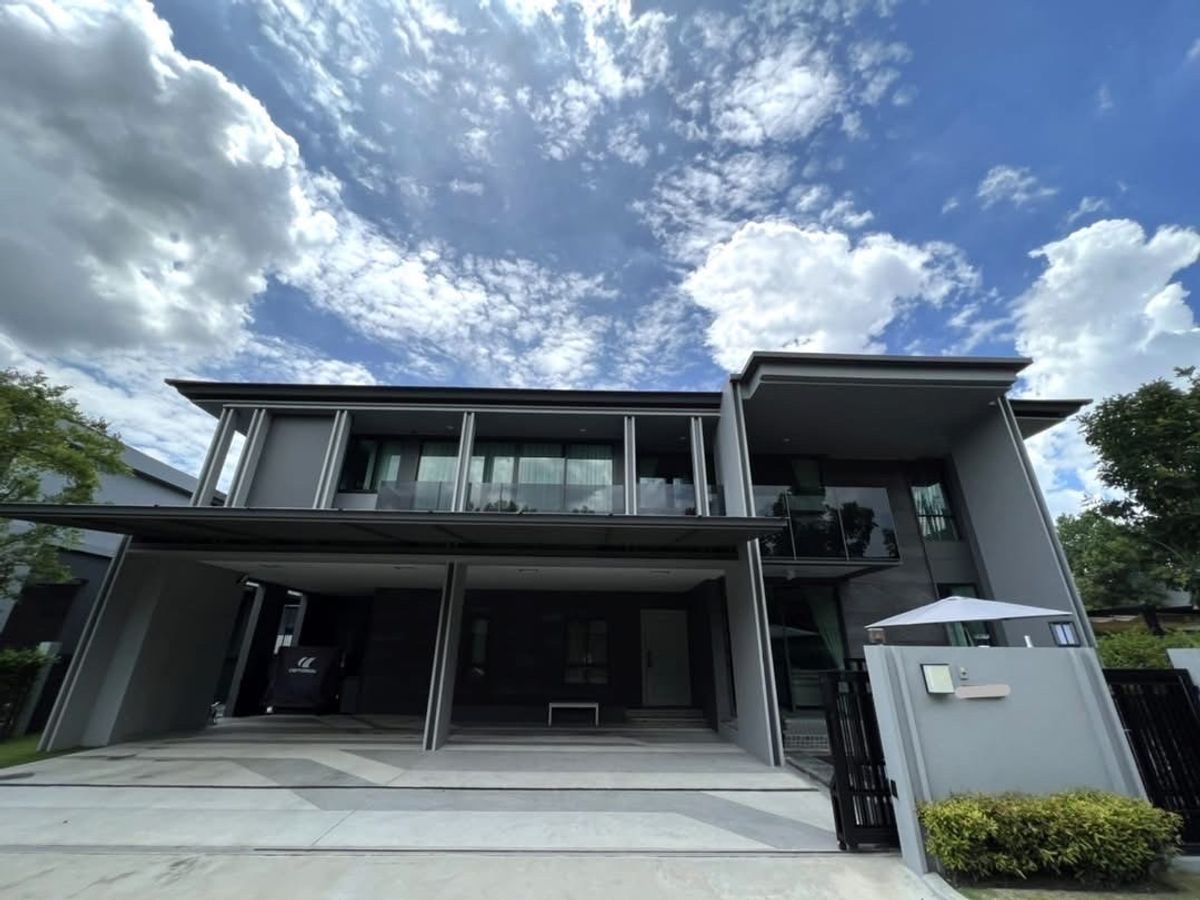 ให้เช่าบ้านพัฒนาการ ศรีนครินทร์ : Foe Rent 🏡Setthasiri Krungthepkreetha 2🏡  5 Bedroom 5 bathroom ✨#ASB-0168