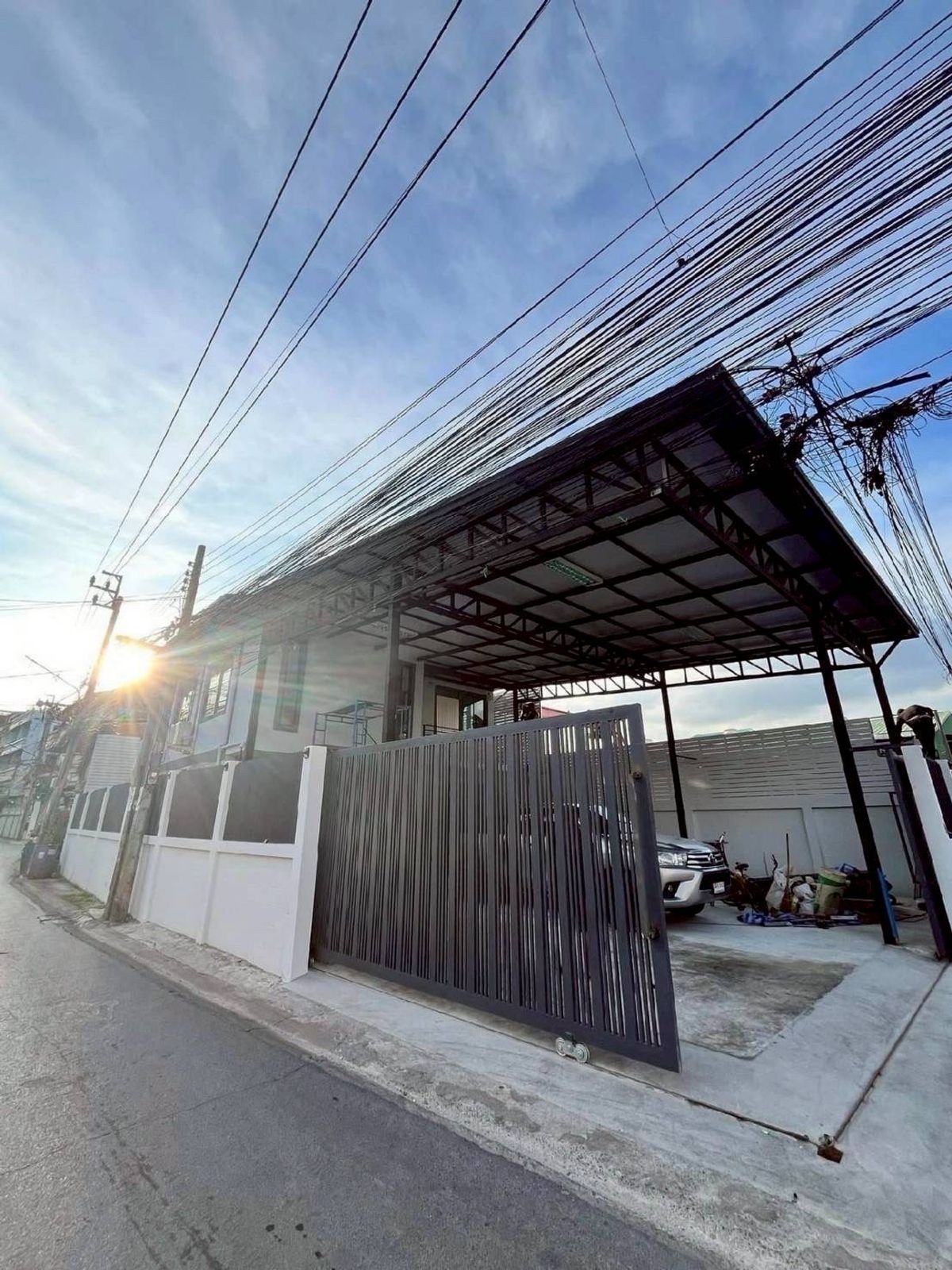 ให้เช่าบ้านบางแค เพชรเกษม : ให้เช่าบ้านเดี่ยวบางแค เพชรเกษม 🏡🎊💸
單身屋出租，Passorn Prestige Pinklao-Phetkasem。 