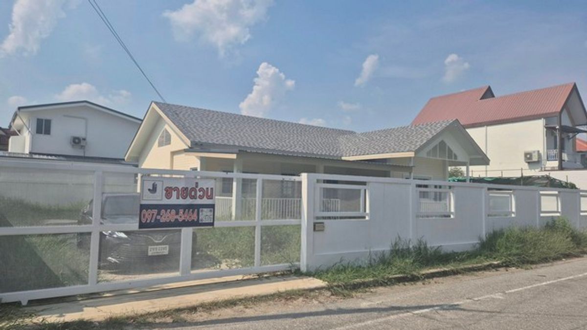 ขายบ้านพุทธมณฑล ศาลายา : ขายบ้านเดี่ยว ชั้นเดียว style English-Cottage เนื้อที่ 100 ตร.วา 3 ห้องนอน 4ห้องน้ำ เพียง4490000 บาท เท่านั้น!! คลองโยง นครปฐม
