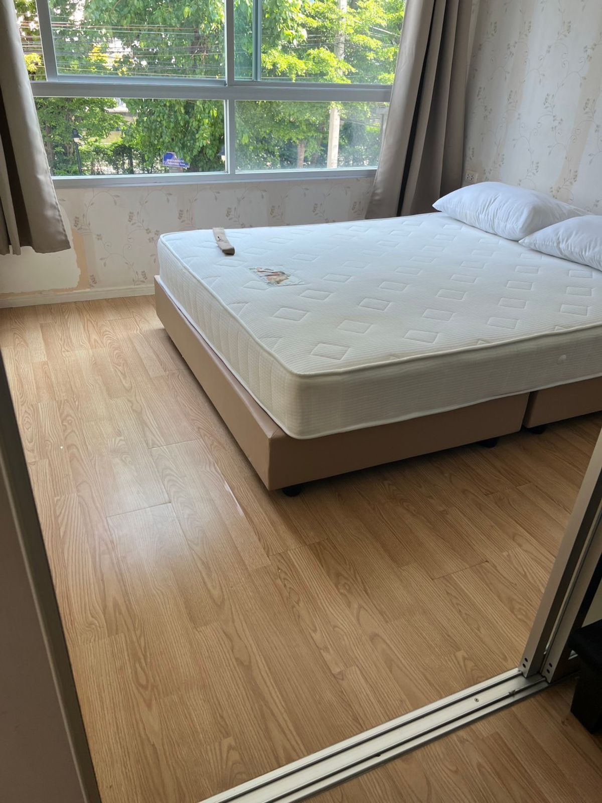 ให้เช่าคอนโดพัฒนาการ ศรีนครินทร์ : FOR RENT>> Lumpini Ville Onnut - Pattanakarn>> ใกล้ BTS ศรีนุช ขนาด 27 sqm  อาคารD2 หลังสุด ชั้น 2 เฟอร์นิเจอร์ครบ #LV-MO1789