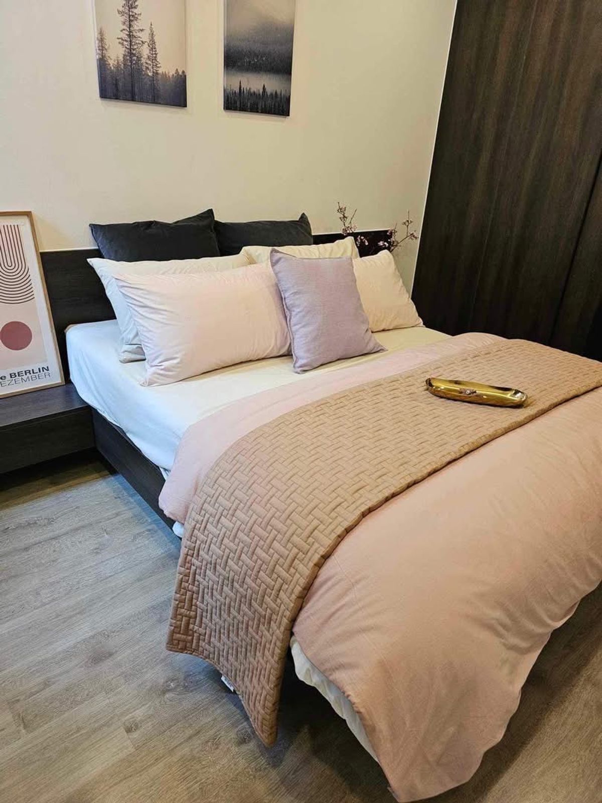 ให้เช่าคอนโดสุขุมวิท อโศก ทองหล่อ : 🌟 Luxury Condo for Rent @ 168 Sukhumvit 36 | 1 Bed + Bathtub | Walk to BTS Thonglor | Only 35,000 THB/Month