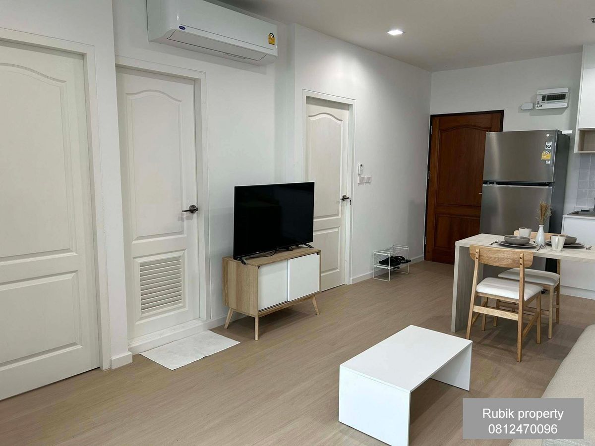 For RentCondoSathorn, Narathiwat : 🌟 For Rent | Sathorn House 🌟 (RB761)