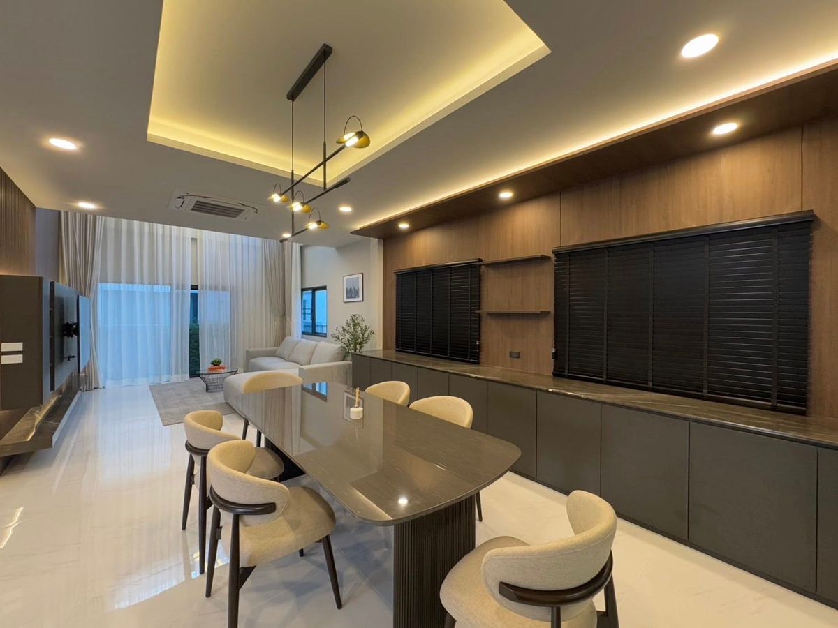 For RentHouseBangna, Bearing, Lasalle : 🔥 (Rental) Shock Price! ✨The City Bangna / 4 Bedroom (For Rent) / 4 Bedroom