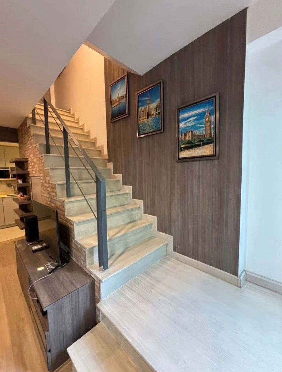 ให้เช่าคอนโดอ่อนนุช อุดมสุข : ให้เช่า ไอดีโอ โมบิ สุขุมวิท 81 Duplex Pool Access ติดบีทีเอสอ่อนนุช 80ม.,โลตัสอ่อนนุช**LINE ID: @751paggb / TEL: 0863649888