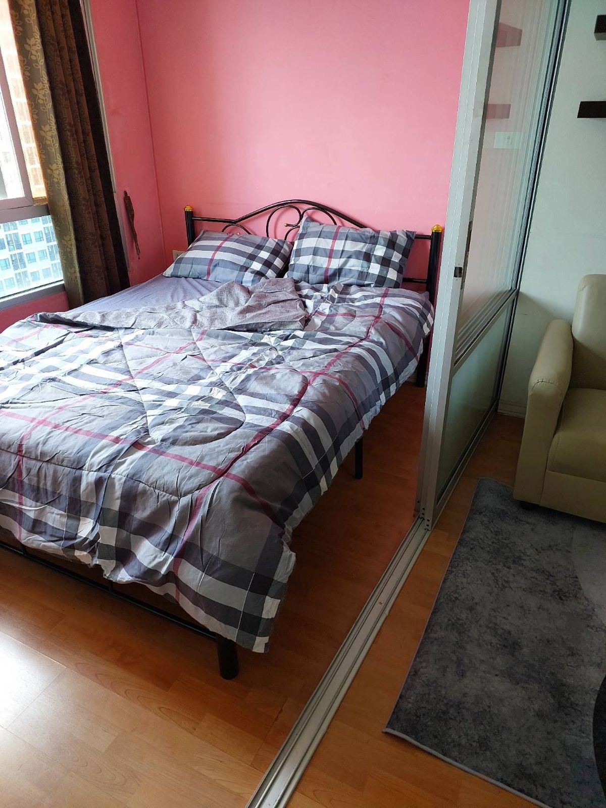 ให้เช่าคอนโดรามคำแหง หัวหมาก : FOR RENT>> Lumpini Ville Ramkhamhaeng 44>> ใกล้ MRT ลำสาลี ชั้น 11-20 ขนาดห้อง 30 ตร.ม เฟอร์นิเจอร์ครบ #LV-MO1794
