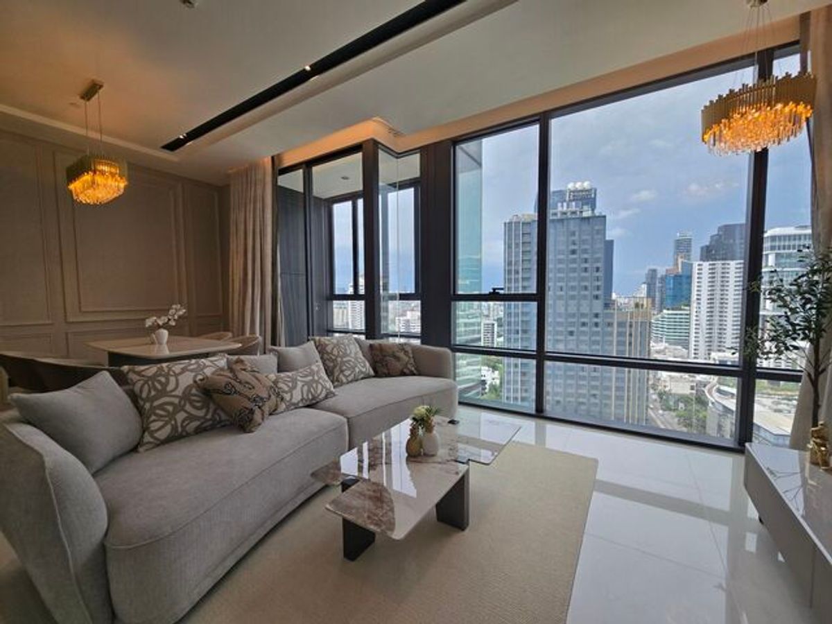ให้เช่าคอนโดสุขุมวิท อโศก ทองหล่อ : Spacious 2-Bedroom Condo with Unblocked View in The Bangkok Thonglor - BTS Thong Lo