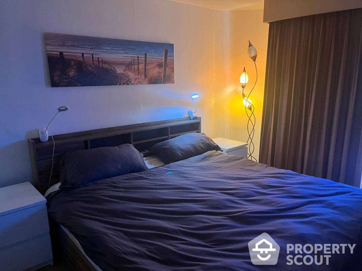 For RentCondoKhlongtoei, Kluaynamthai : 2-BR Condo at Waterford Park Rama 4 near BTS Phra Khanong