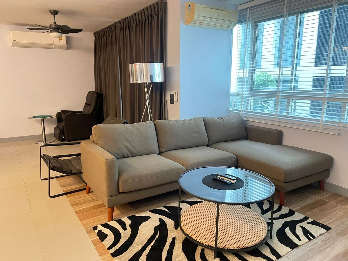 ให้เช่าคอนโดสุขุมวิท อโศก ทองหล่อ : FOR RENT>> The Clover Thonglor 📢⭐ใกล้ BTS ทองหล่อ พร้อมเข้าอยู่ ชั้น 5 อาคาร A 3 ห้องนอน  ห้องแต่งครบ ไซส์ใหญ่ ทำเลดี เดินทางสะดวก #LV-MO1814