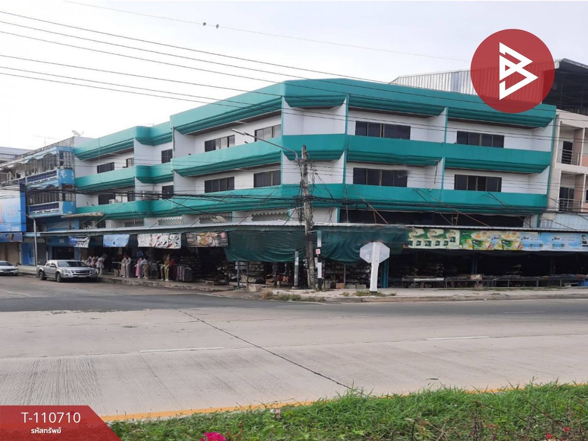 For SaleShop HousePhetchabun : 3.5 -story commercial building for sale at 66 sq.w. in Phetchabun