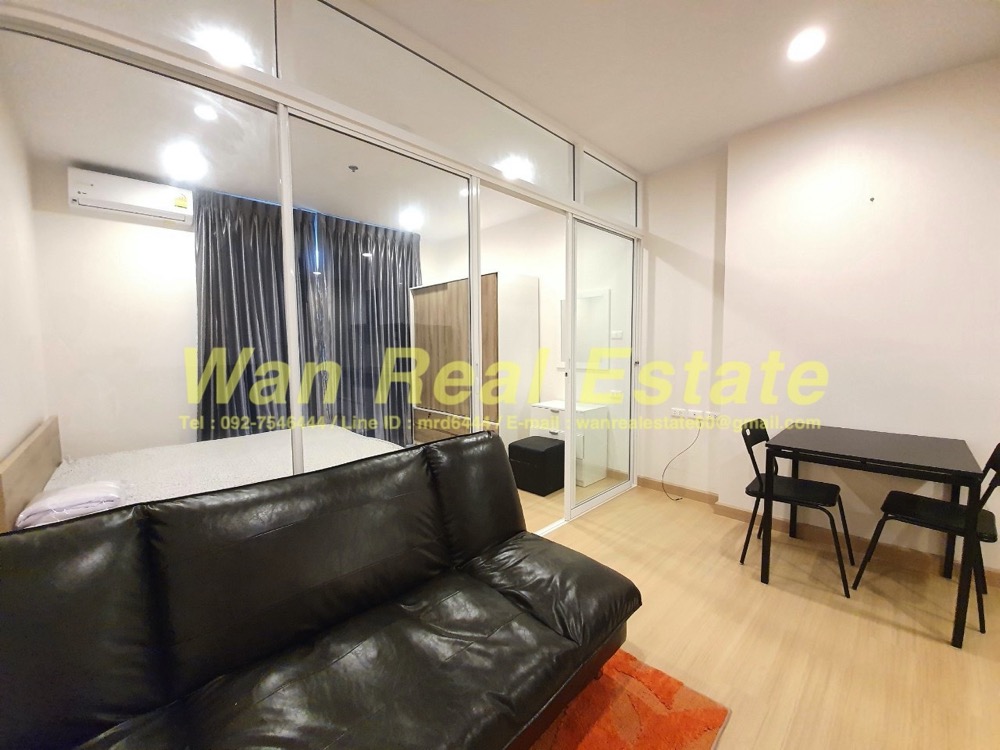 For RentCondoSathorn, Narathiwat : For rent, Supalai Light Ratchada, Narathiwat, Sathorn, size 35 sq.m., 17th floor, new room, fully furnished, ready to move in.