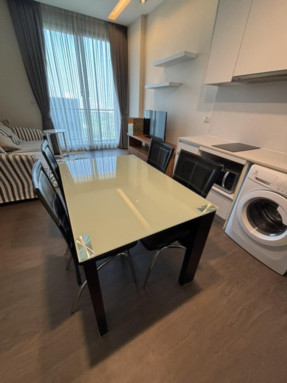 For RentCondoLadprao, Central Ladprao : Equinox PHAL-VIBHA condo for rent, size 63 sq.m., 2 bedrooms, 2 water, price 25,000/month, call 093-028-1245ID Line: Properagency