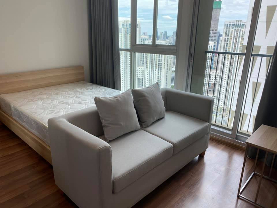 ให้เช่าคอนโดรัชดา ห้วยขวาง : #ให้เช่า คอนโด โนเบิล รีวอลฟ์ รัชดา 2 (Condo for rent Noble Revolve Ratchada 2) - ห้อง​สตูดิโอ 1 ห้องน้ำ - ชั้น 41 ขนาดห้อง 22 ตร.ม - เฟอร์นิเจอร์ครบ  ค่าเช่า 14,000 บาท