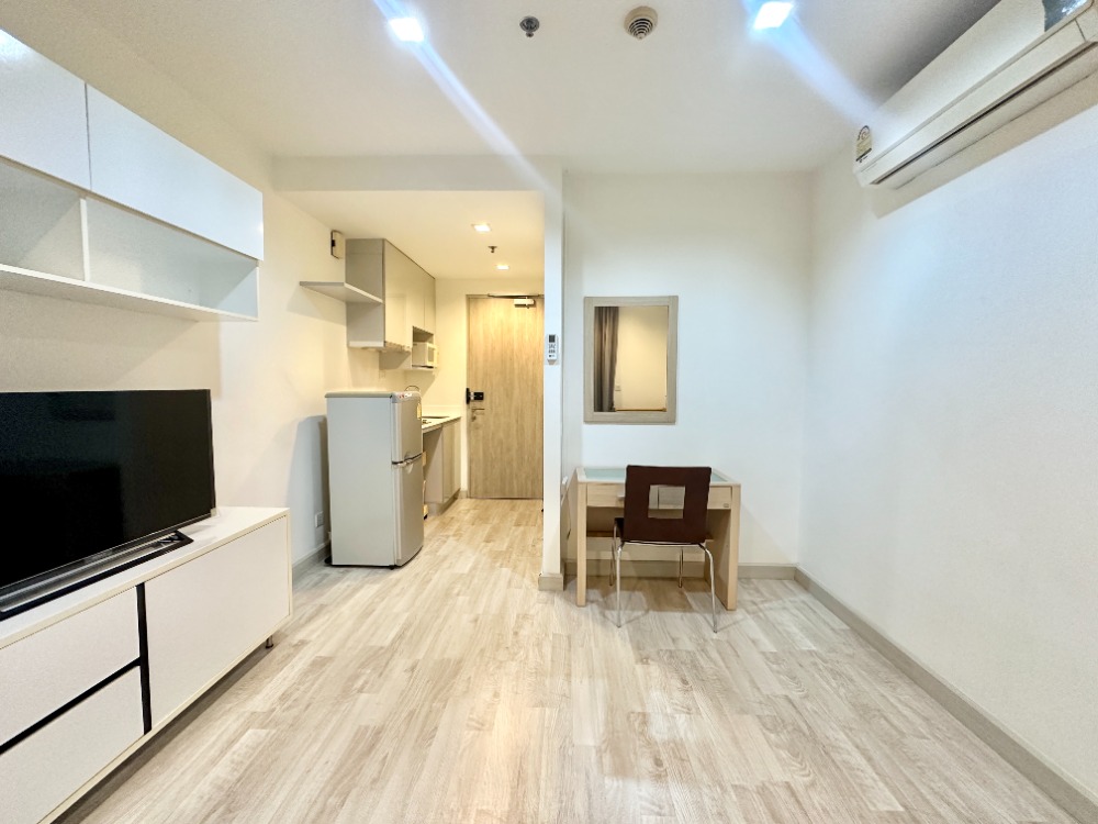 For RentCondoRama9, Petchburi, RCA : Bestdeal  FOR RENT Studio 22 sqm. Rental 12,000 THB /month CONDO “IDEO MOBI RAMA 9” Near Phraram Kao 9 MRT Station 80 meters.