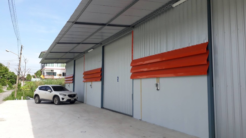 For RentWarehousePathum Thani,Rangsit, Thammasat : MTK011 Warehouse for rent/factory for rent. Soi home for the elderly, size 180 sq m.